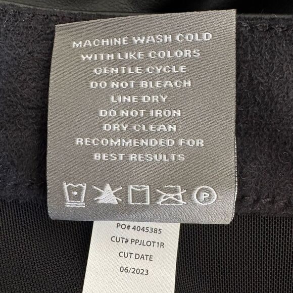 Torrid Perfect Skinny Faux Leather Mid Rise Pant Size 18R - Picture 11 of 12